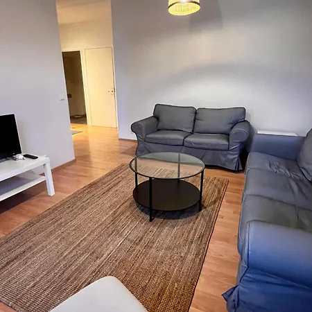 Rent A Box For 6 Appartement *